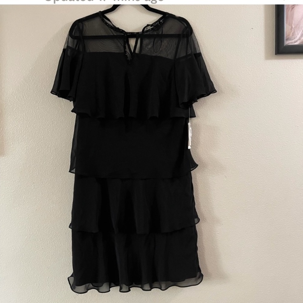 SLNY Black Short Sleeve Midi Dress from Macy’s size 18W